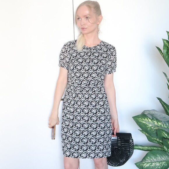 J. Crew Black & White Short Sleeve Crew Neck Mini Dress w Bow Tie Pattern Size 4 - Picture 2 of 12